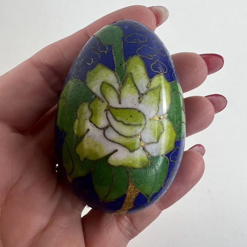 Vintage Cloisonné Enamel Egg Blue with Pink Flowers‎